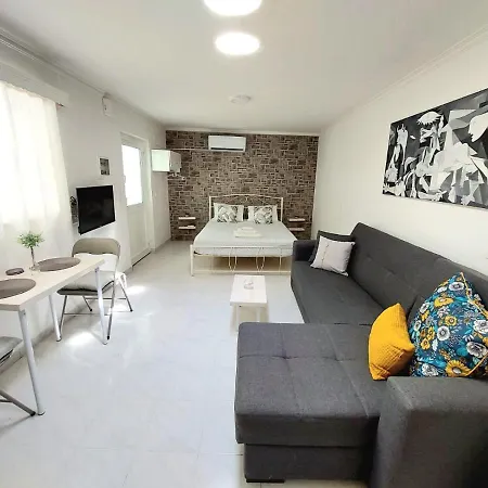 S For Studio - Detached, Close To Center Apartmán Chania (Crete)